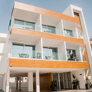 Caramela Luxury Apts Айя-Напа